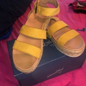 Annie Heels platform sandals